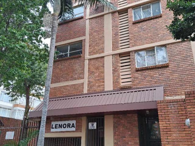 Spacious Apartment In Gezina
