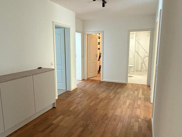Spacious Apartment in Downtown Stuttgart