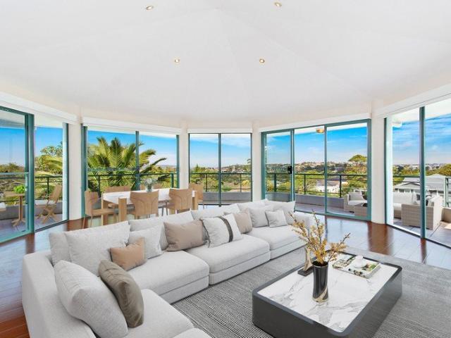 Spacious Apartment in Desired Location with Spectacular Views