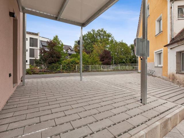 Spacious Apartment in Erlangen, Erlangen Amsterdam Apartments for Rent