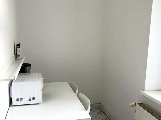 Spacious apartment in excellent location for up to 4 persons, Berlin Amsterdam Apartments for Rent