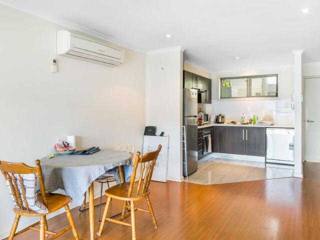 Spacious Apartment in Mawson Central