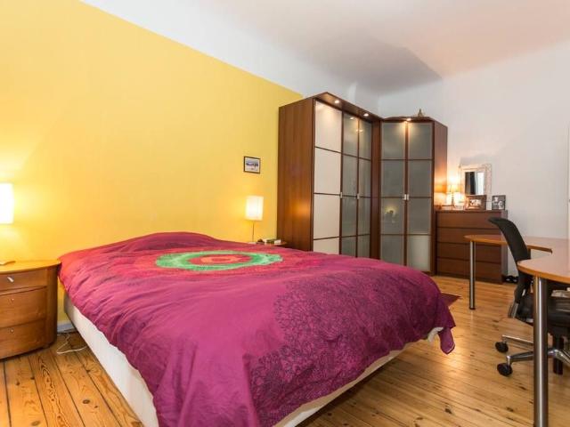 Spacious apartment in Prenzlauer Berg, Berlin Amsterdam Apartments for Rent