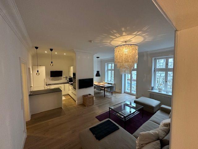 Spacious apartment in Prenzlauer Berg, Berlin Amsterdam Apartments for Rent