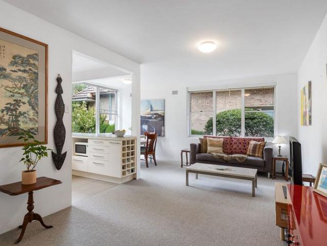 Spacious Apartment in the Heart of Mosman