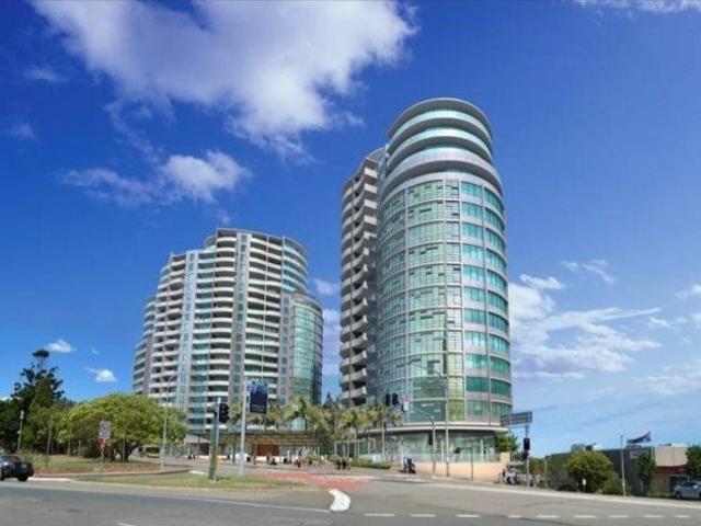 Spacious apartment in the heart of Castle Hill