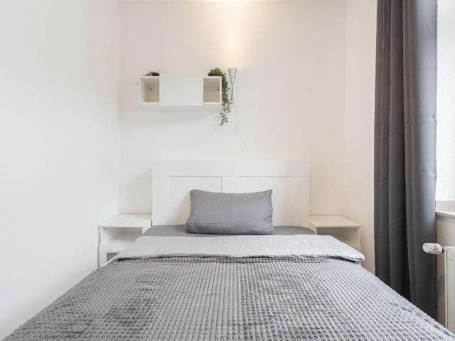Spacious apartment in the heart of Flingern*, Dusseldorf Amsterdam Apartments for Rent
