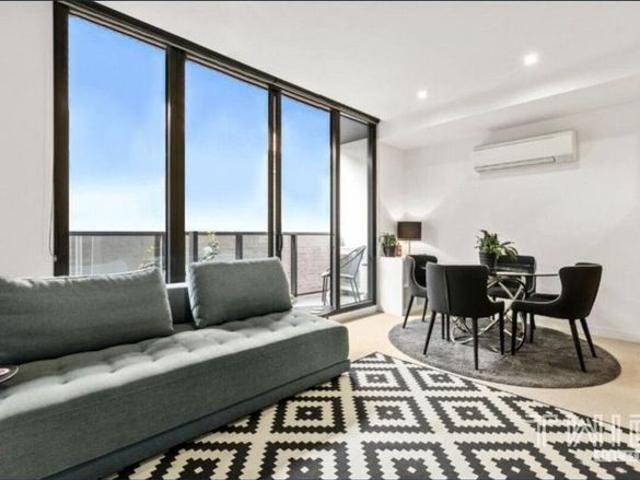 Spacious Apartment in the Heart of Prahran