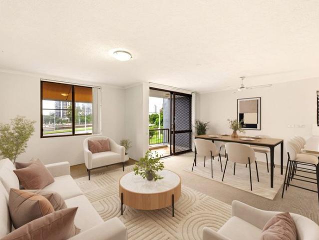 Spacious Apartment in the Heart of Surfers Paradise
