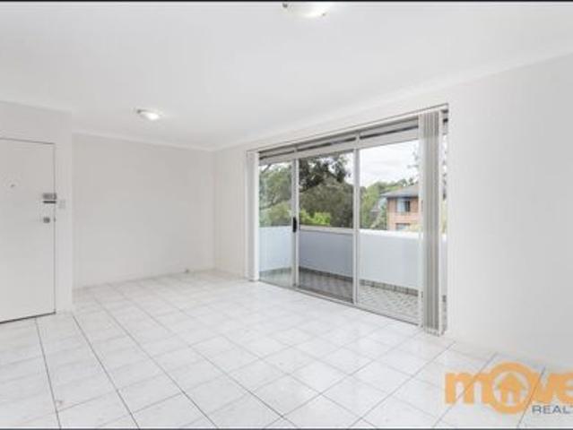 Spacious Apartment in the Heart of Westmead