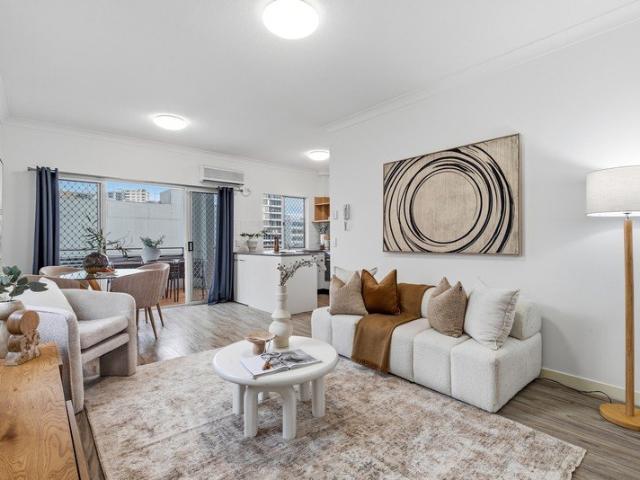Spacious Apartment Living Moments from Toowong Village