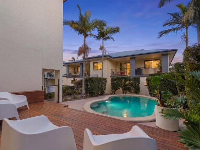 Spacious Apartment Living with Pool Views in the Heart of Clayfield
