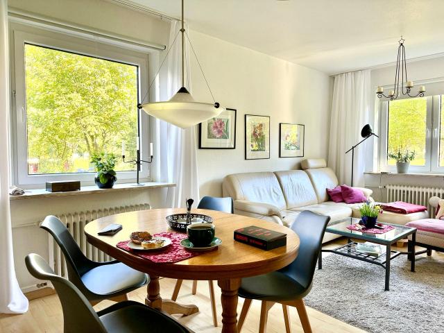 Spacious Apartment Near the Baltic Sea – Perfect for Work and Relaxation, Kiel Amsterdam Apartments for Rent