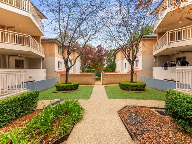 SPACIOUS APARTMENT, WALK TO STATION OPEN TO VIEW SAT 18/07/2026 @ 11 11.30AM