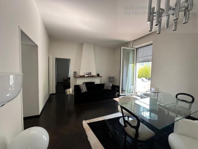 SPACIOUS APARTMENT WITH TERRACE