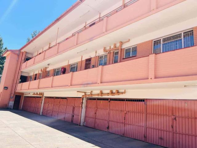 Spacious apartment with endless possibilities! Investors, this is your time
