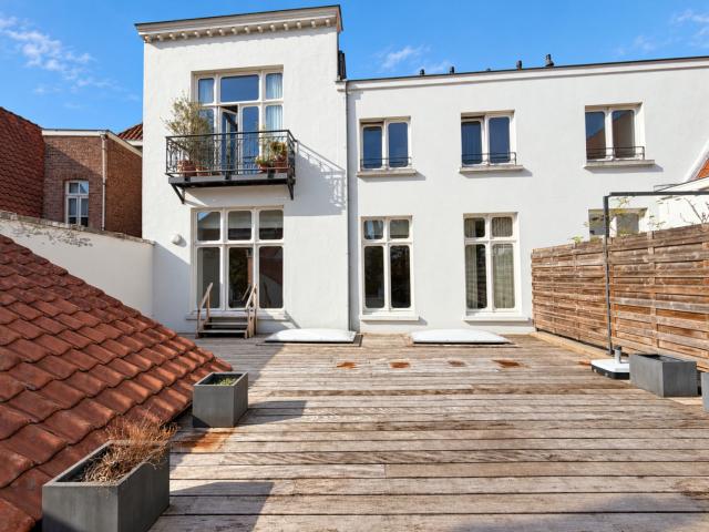 Spacious apartment with exceptional terrace in the heart of