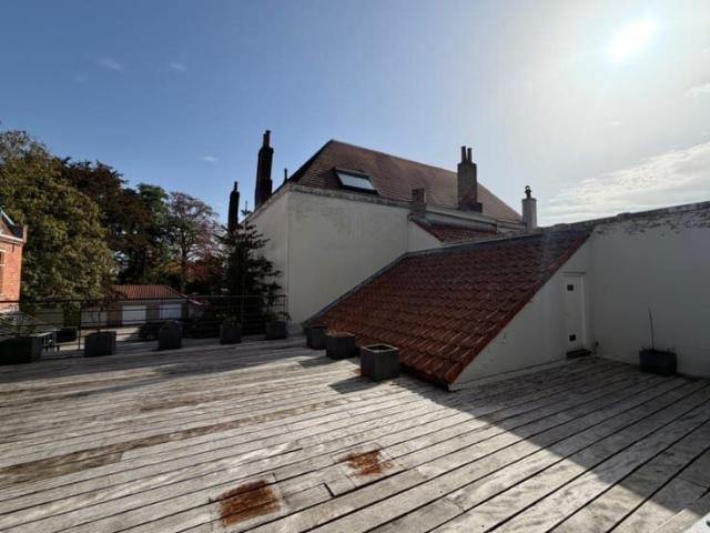 Spacious apartment with exceptional terrace in the heart of