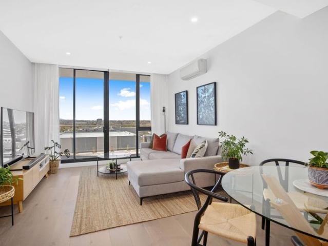 Spacious Apartment with Incredible Views