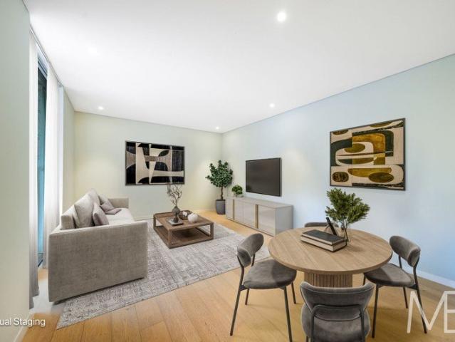 Spacious Apartment with Lifestyle Appeal in Prime Location