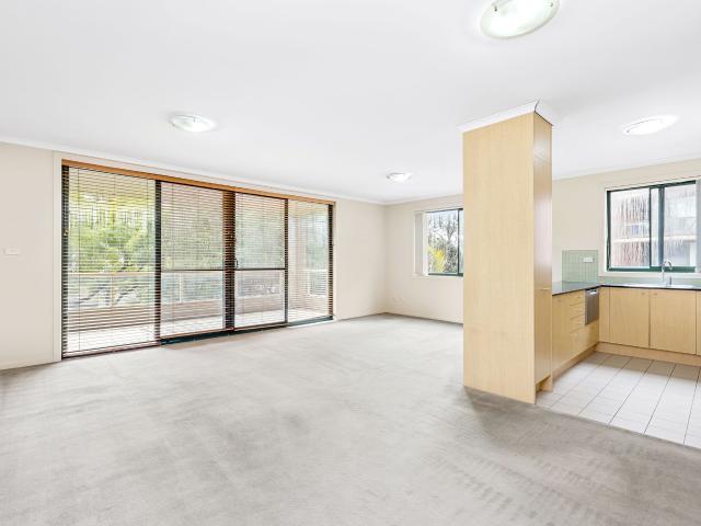 Spacious Apartment with Resort Style Living in Sydney Park Village