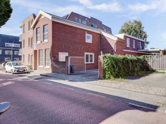 spacious appartement close to city center