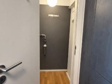Spacious approx. 140 m² designer apartment with 2 balconies & home office in Frankfurt Sachsenhausen, Frankfurt Amsterdam Apartments for Rent
