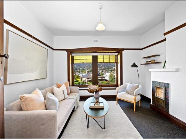 Spacious Battery Point Home in an Unbeatable Location