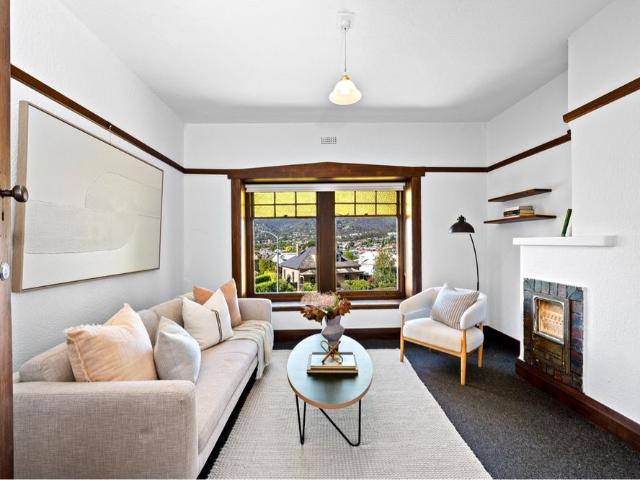 Spacious Battery Point Home in an Unbeatable Location
