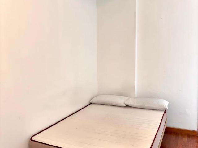Spacious bedroom