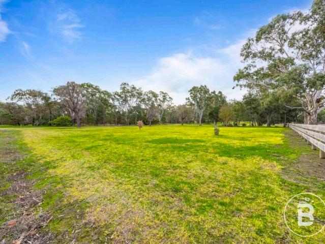 Spacious Block with Potential
