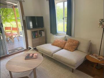 Spacious block with 2 bedroom house desirable location!