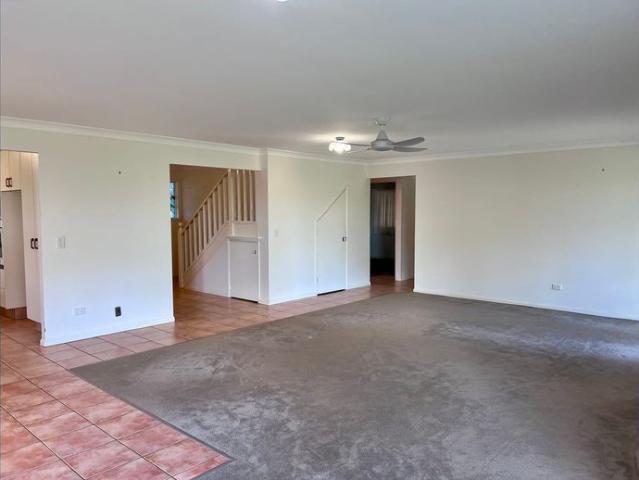Spacious Block & Family Home in North Maleny