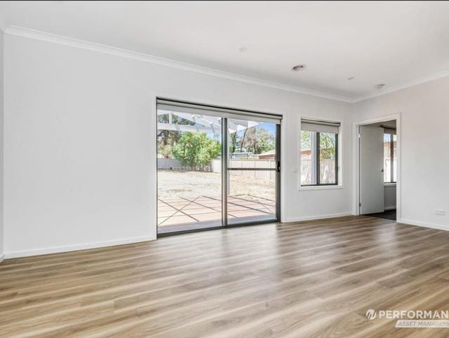 Spacious Block in Prime Kennington