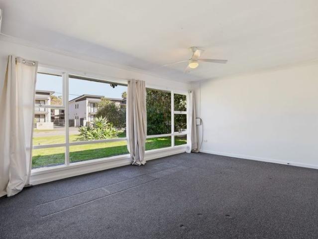 Spacious Block, Practical Home & Plenty of Outdoor Space