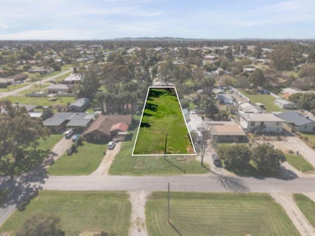 Spacious Block Ready to Build On