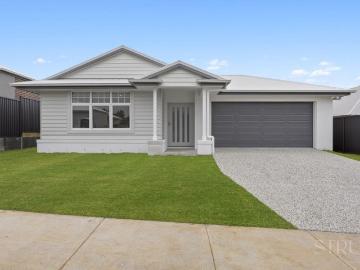 Spacious Brand New Family Living in South Place Estate