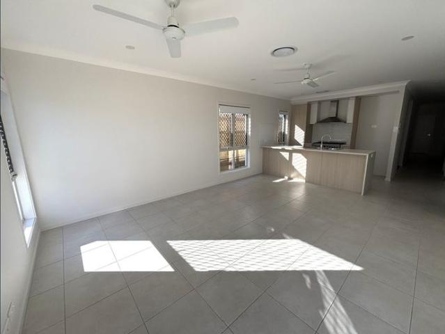 Spacious Brand New Home with Ducted Air Conditioning