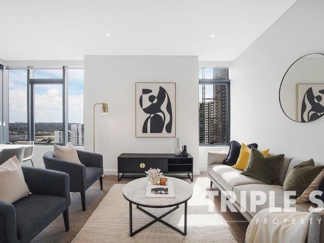 Spacious& Breathtaking Waterview& Cityview& Facing North/East/West/& Plus Study Room