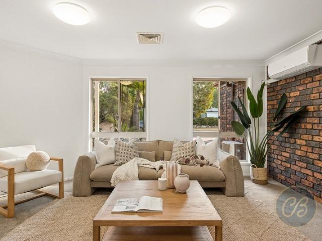 Spacious Brick Family Home in a Quiet Cul de Sac