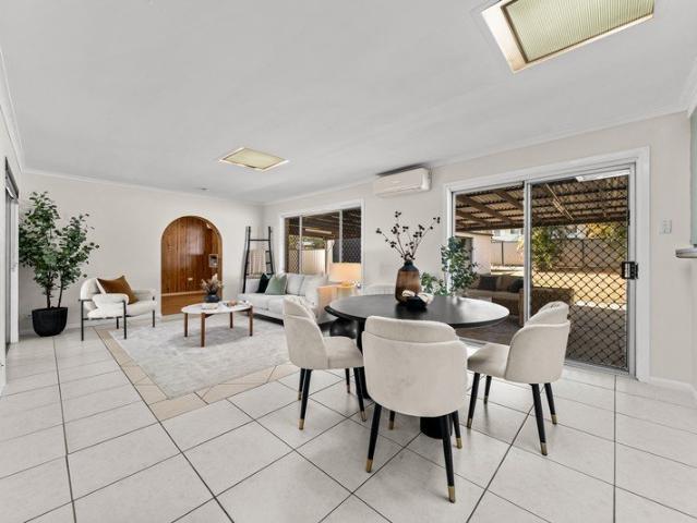 Spacious Brick Home on a Flat 817m2 Block with Huge backyard and Shed