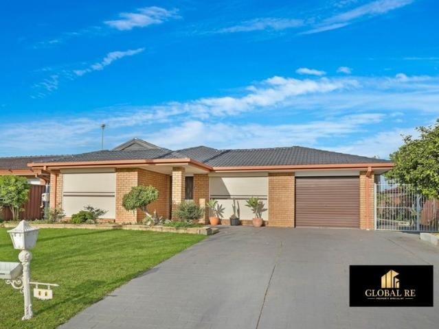 Spacious Brick Home Ideal for Families and Investors
