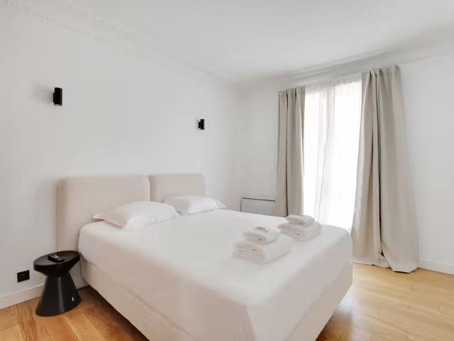 Spacious, bright and well equipped apartment