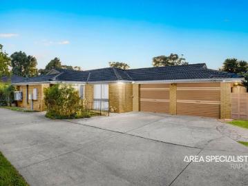 Spacious, Bright and Well Located Family Unit!