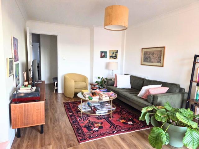 Spacious Canal Side Flat 10 min to Portobello