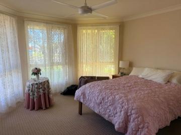 Spacious Central Ballina Unit