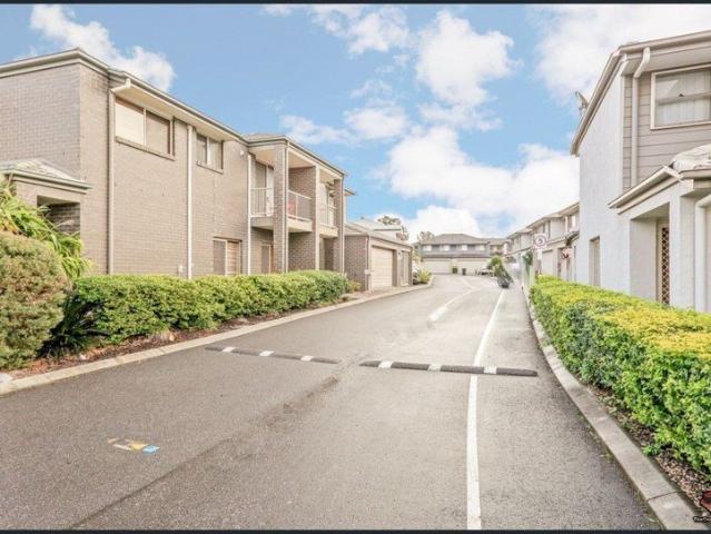 Spacious, centre located townhouse