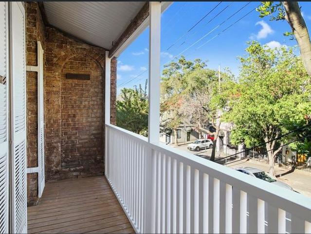 Spacious Character 4 Bedroom Terrace