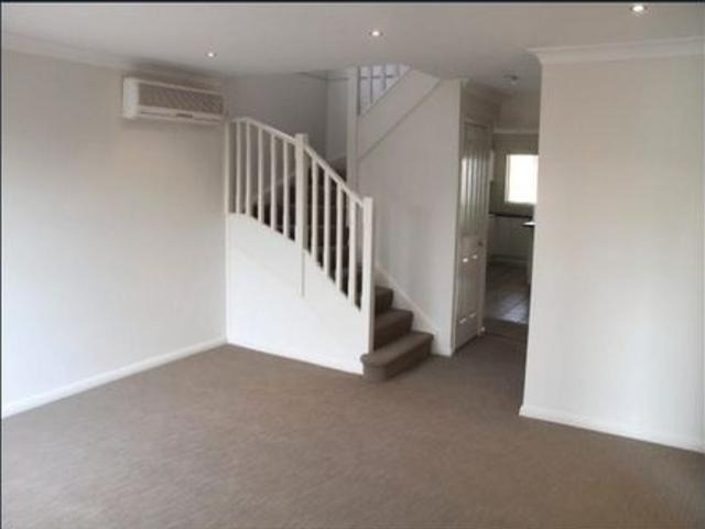 Spacious & Comfortable 3 Bedroom Home in Horningsea Park