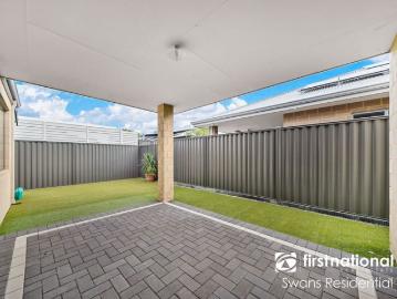 Spacious & Comfortable Living Across from the Park!